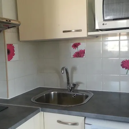 Bona, Vue Hippodrome Et Mer, Clim Appartement *