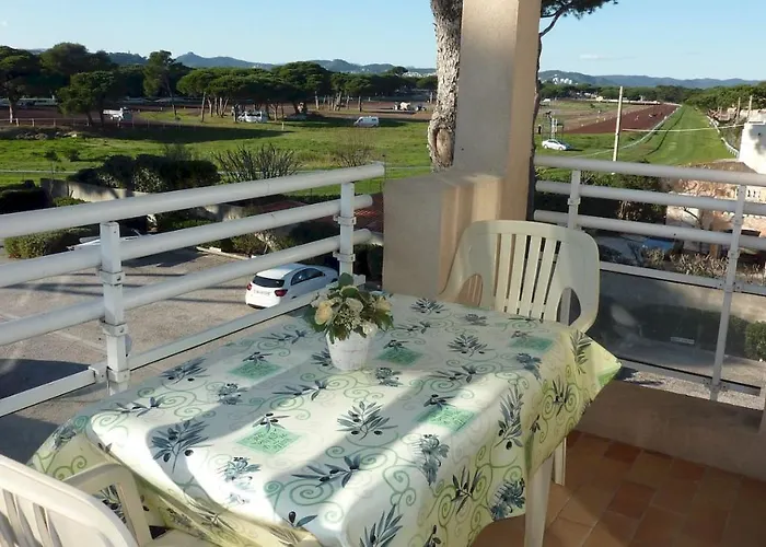 Bona, Vue Hippodrome Et Mer, Clim * Hyères